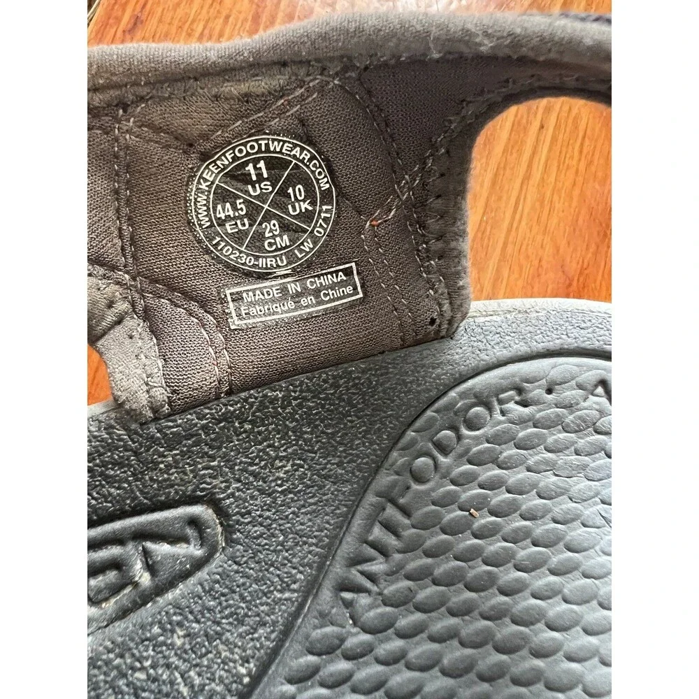 Keen Newport H2 Athletic Sports Sandals Mens Sz 11 Waterproof Closed Toe